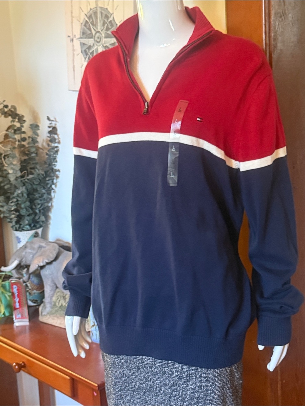 New Tommy Hilfiger size large Men's Red & Navy Quarter-Zip Pullover Sweater